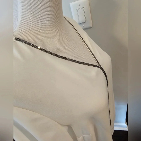 Liz Claiborne Career •Size Small• Semi Sheer White V-neck Blouse w/ Bling Accent - Picture 3 of 11